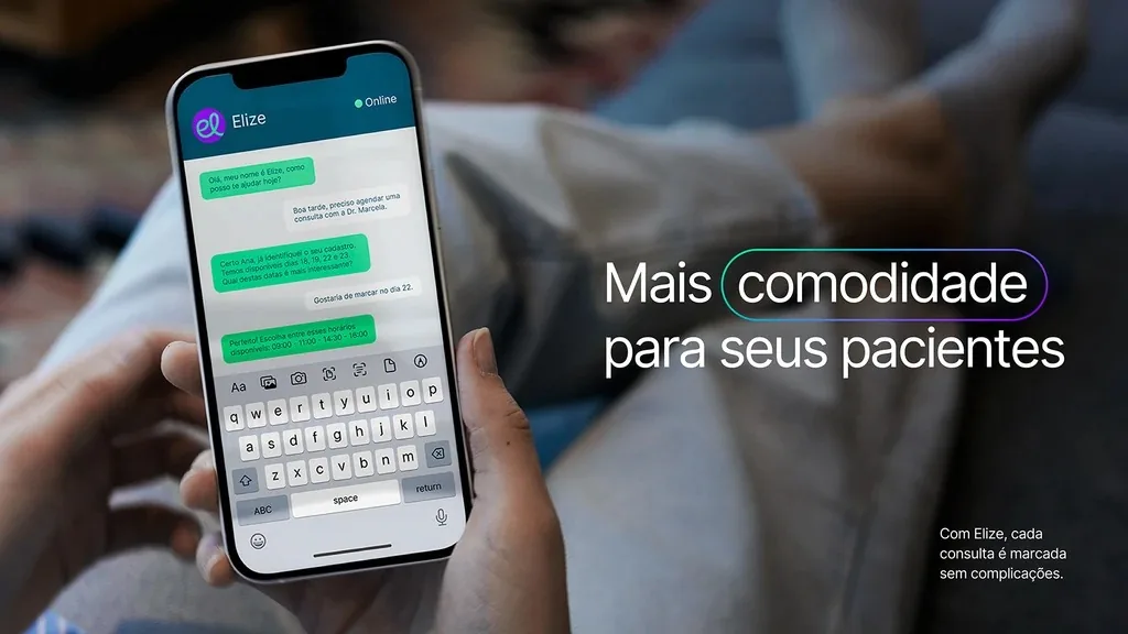 Conversa com a Elize no celular
